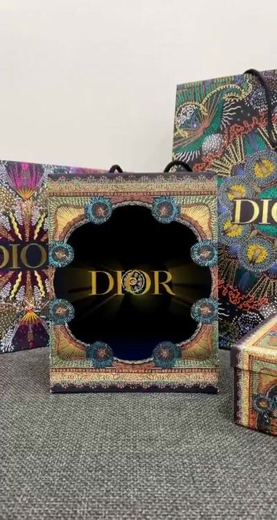Dior Christmas Packaging — Dior